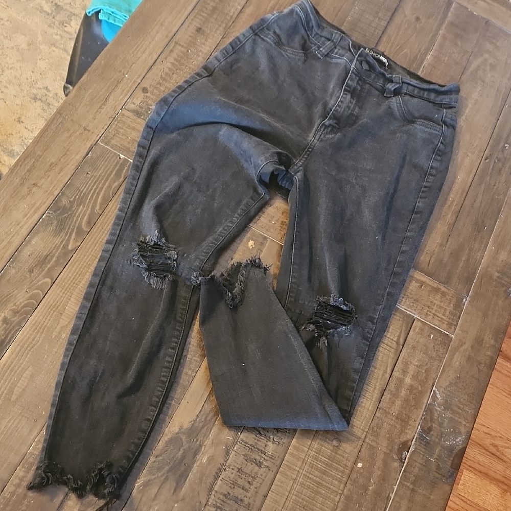 Fashion Nova Black Ripped High-waisted Skinny Jeans